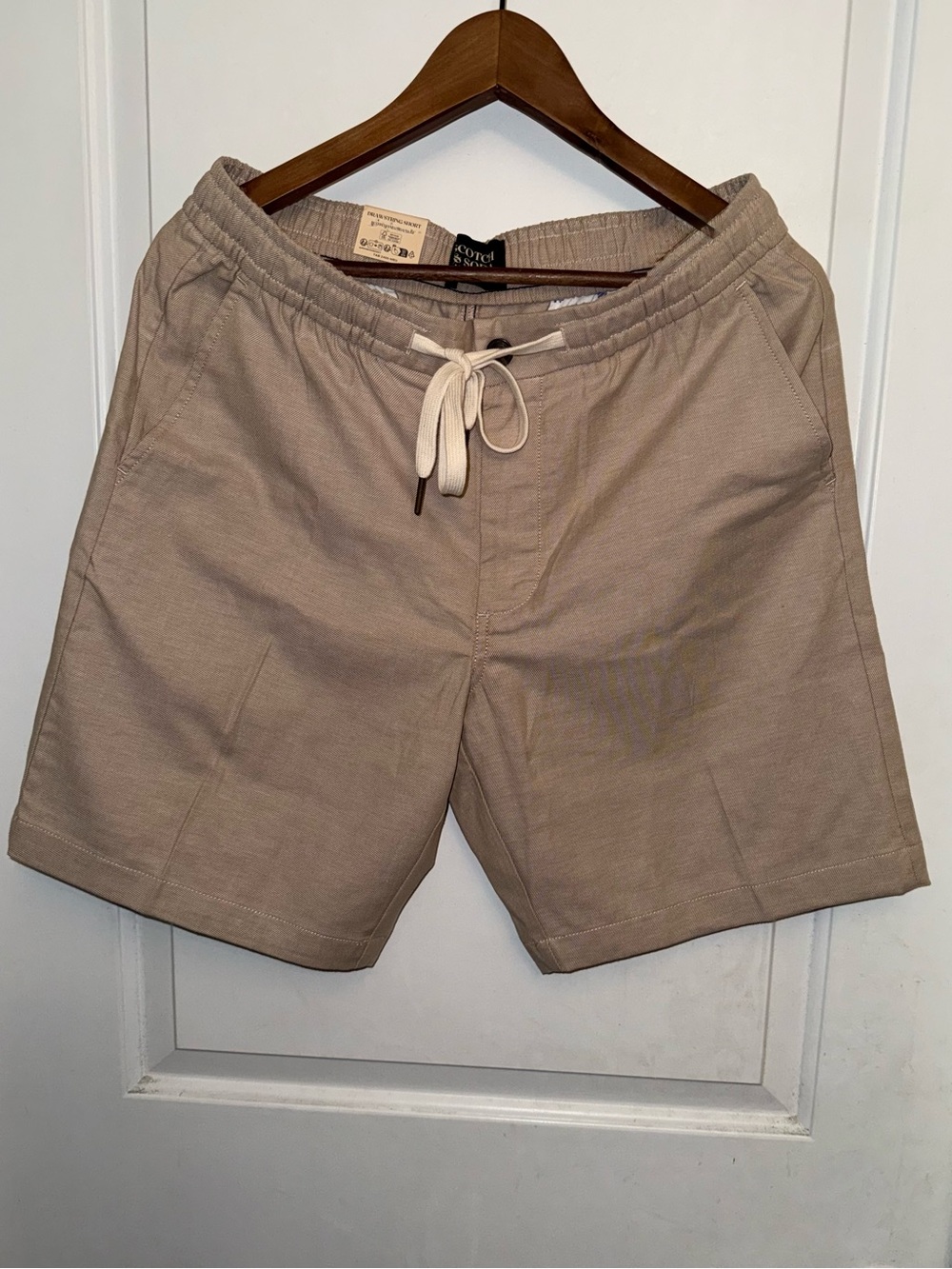 Scotch & Soda NWT Y/D 8" Stretch Drawstring Shorts in "Tannin" Khaki